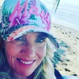 Meet your Posher, Cherie